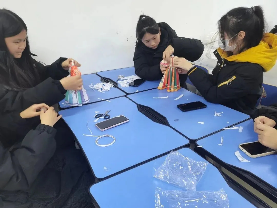 图片20.png 蓝狮在线测速网址