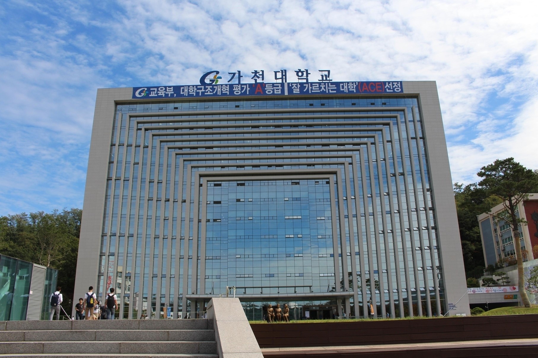 蓝狮在线测速网址