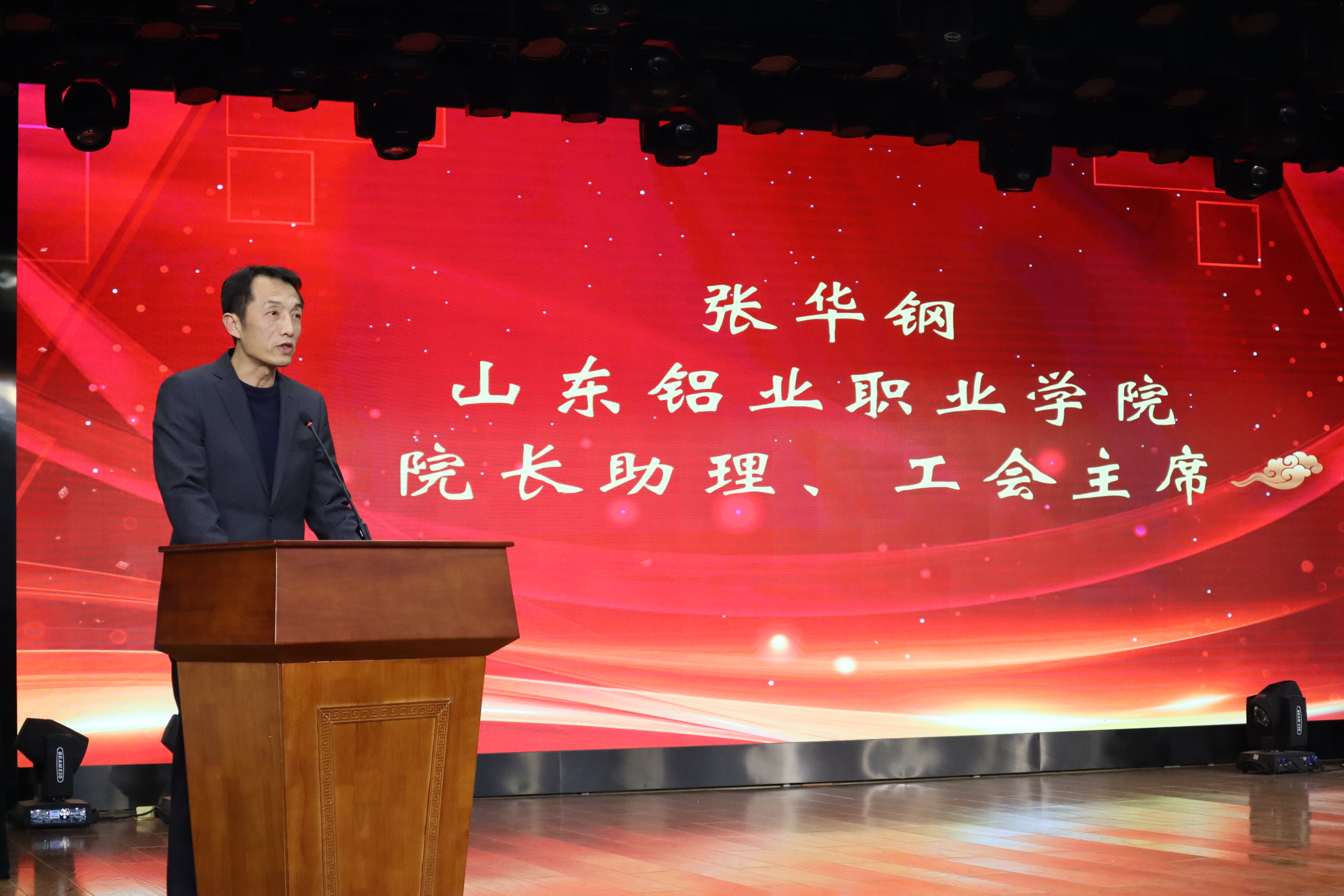 3.jpg 蓝狮在线测速网址