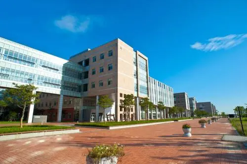 蓝狮在线测速网址