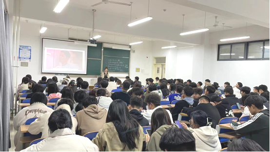 蓝狮在线测速网址