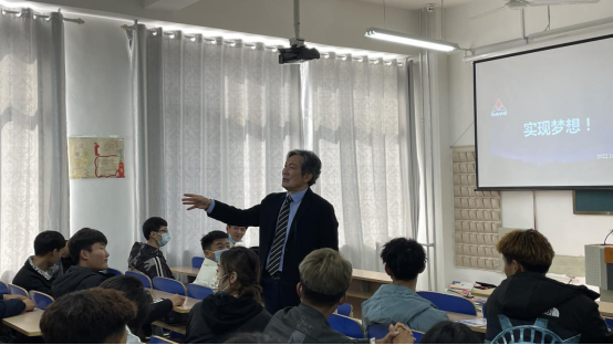 蓝狮在线测速网址