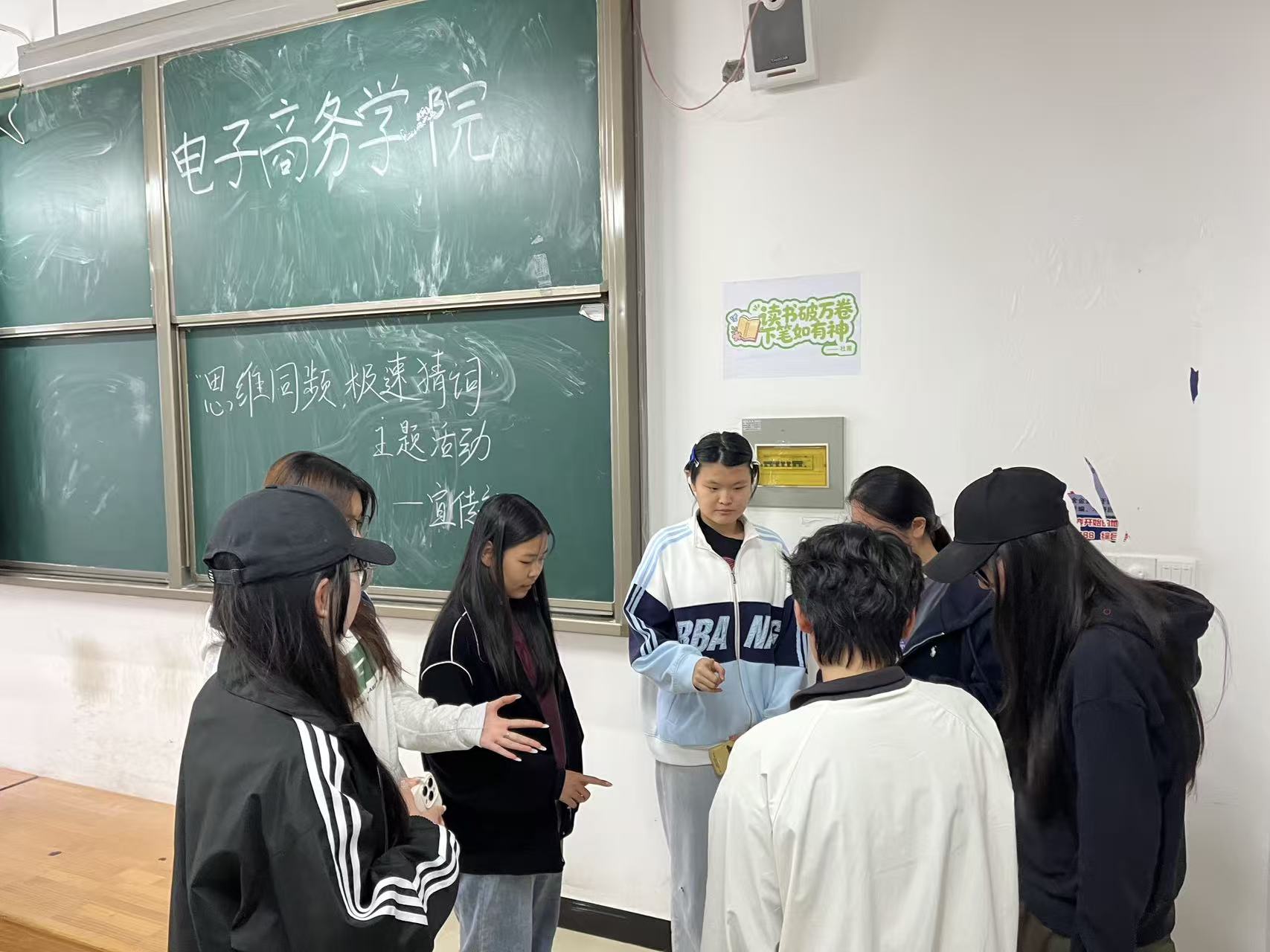 蓝狮在线测速网址