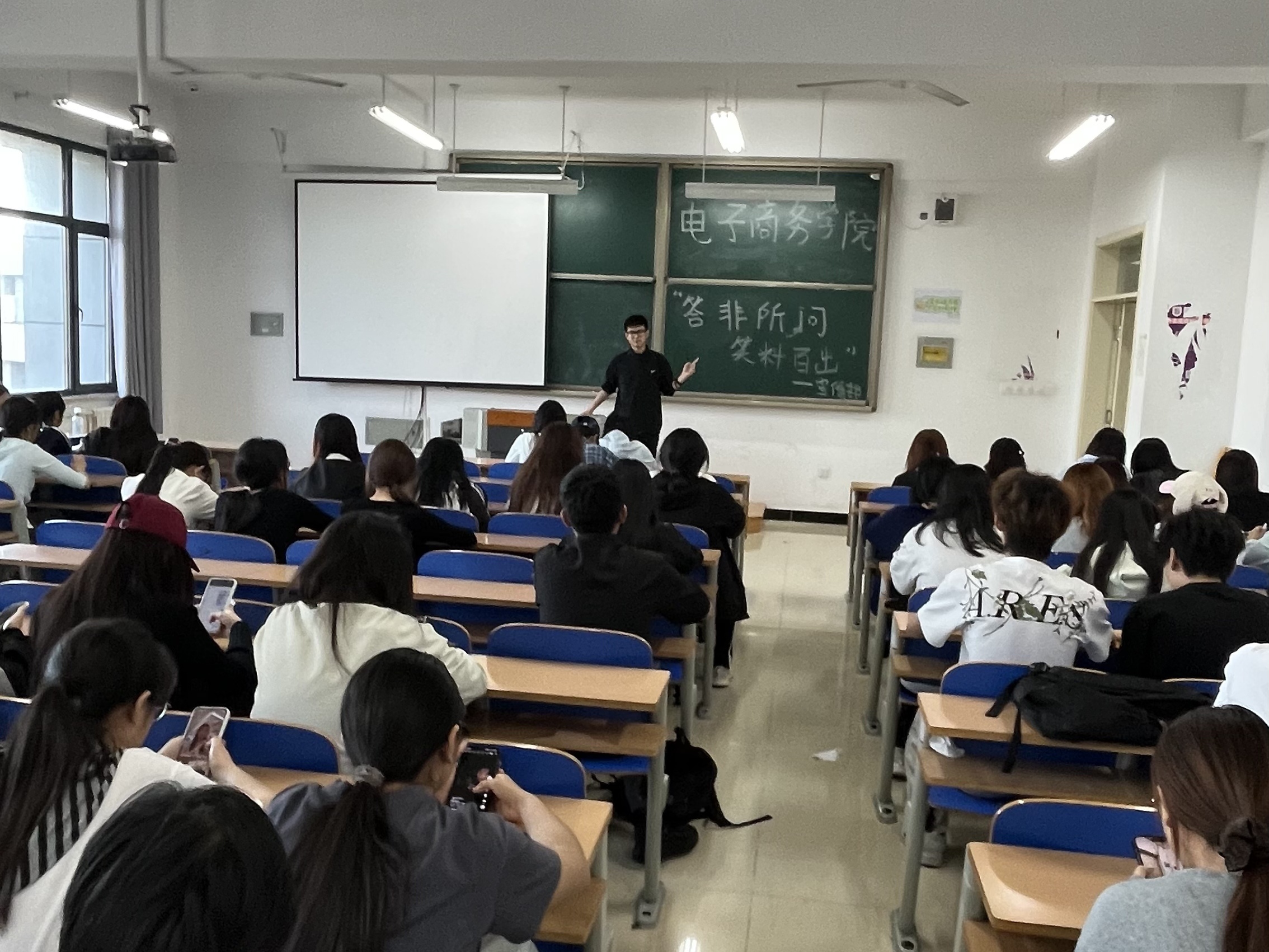 照片1.jpg 蓝狮在线测速网址