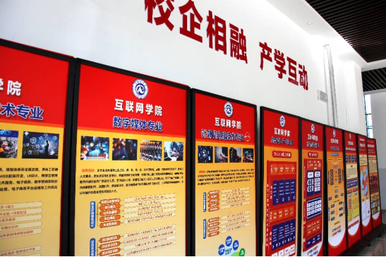 蓝狮在线测速网址