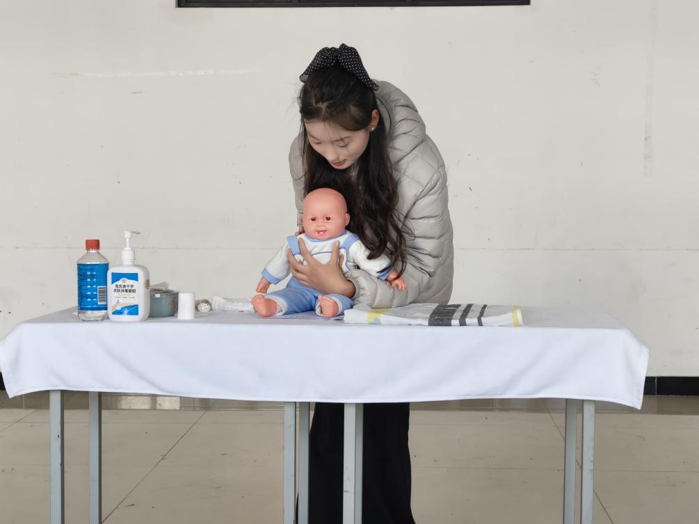 图片2.png 蓝狮在线测速网址