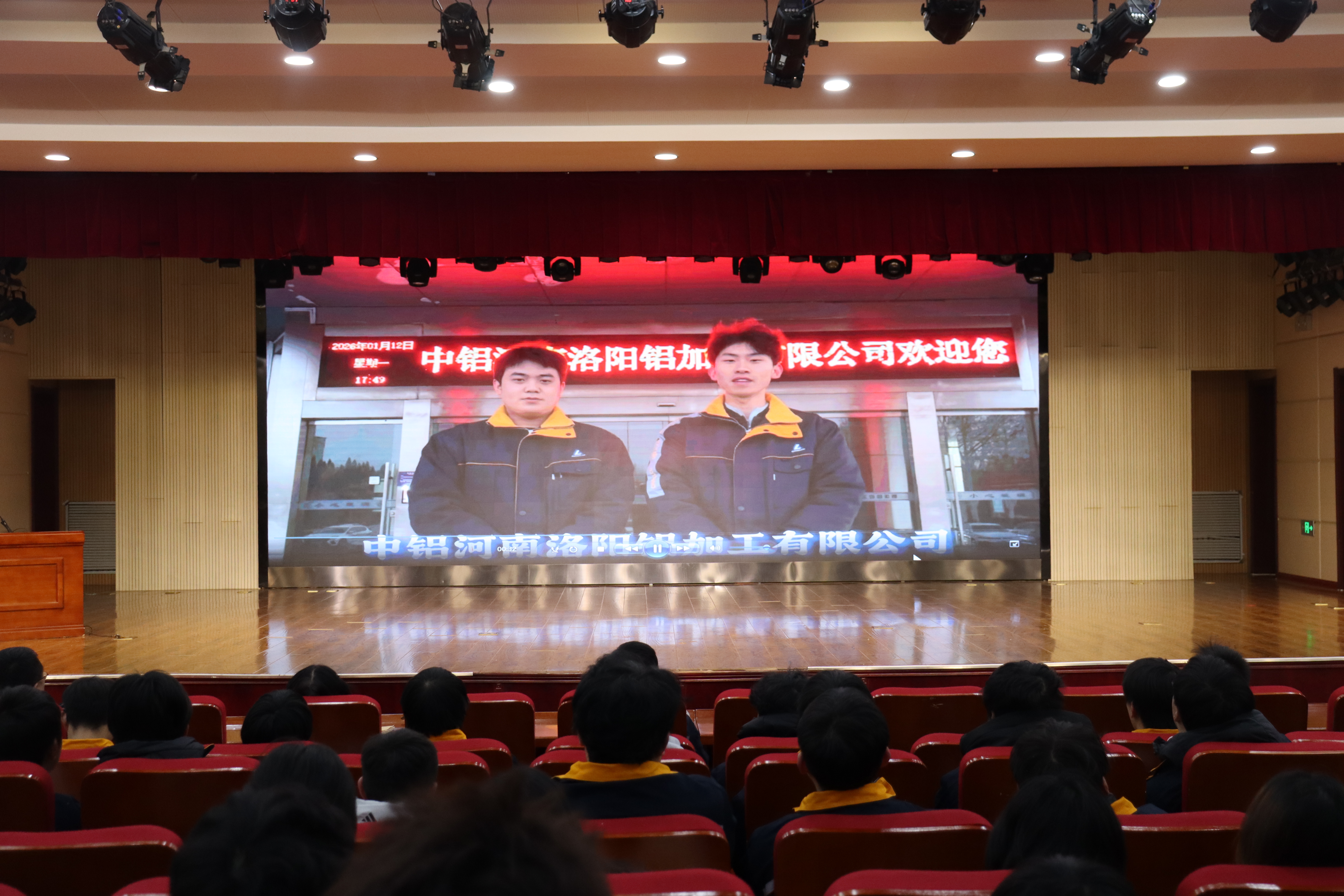 蓝狮在线测速网址