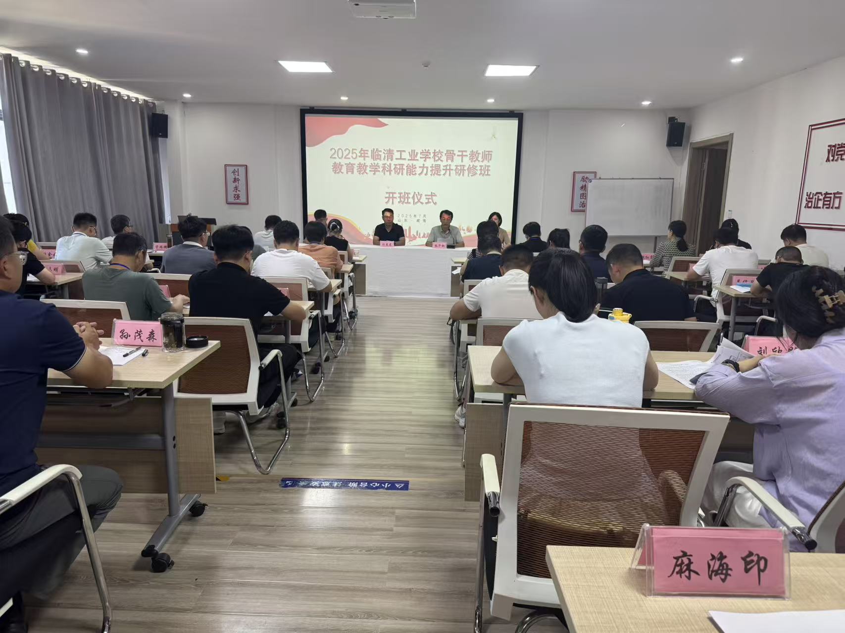 蓝狮在线测速网址