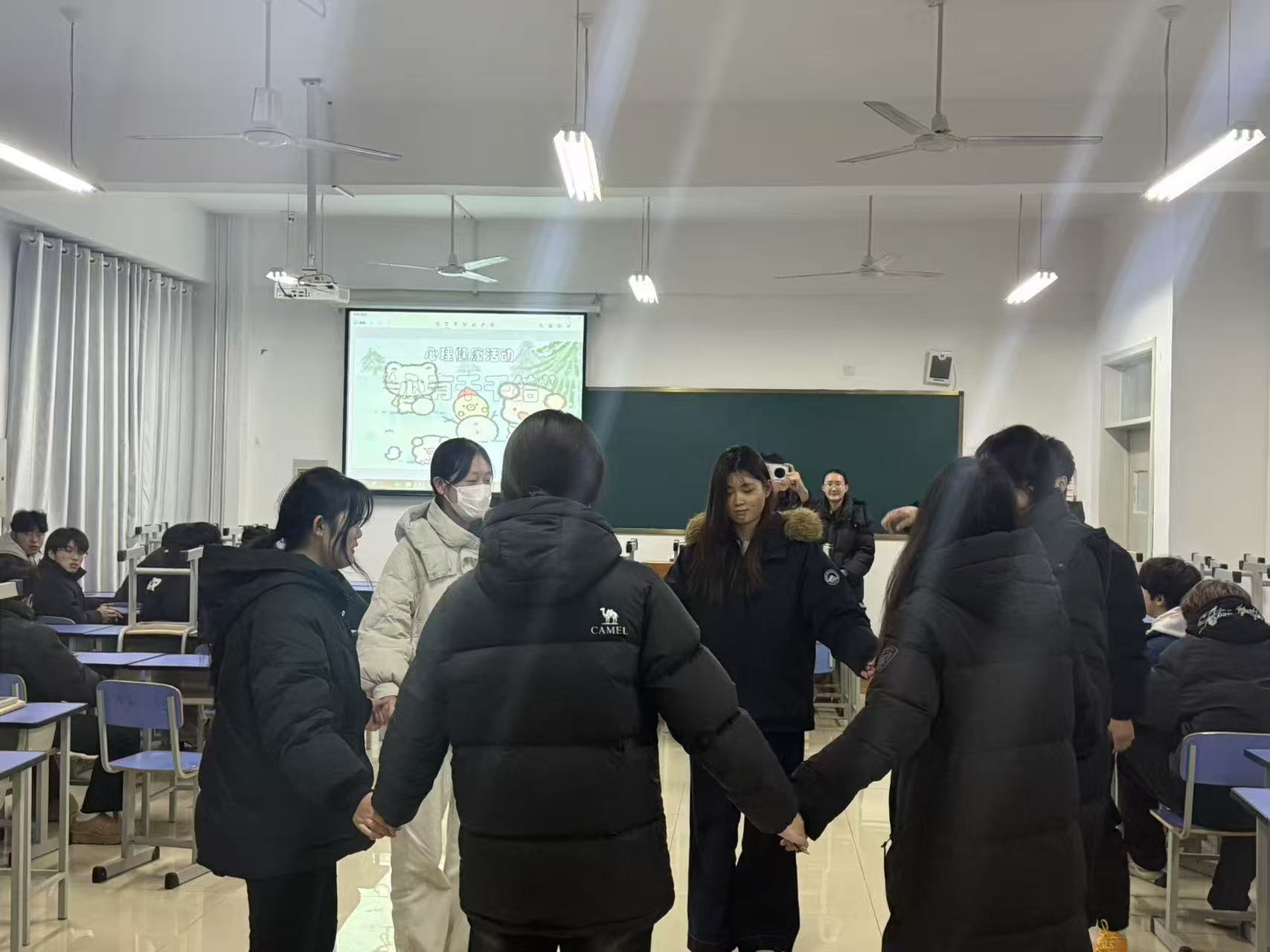 蓝狮在线测速网址