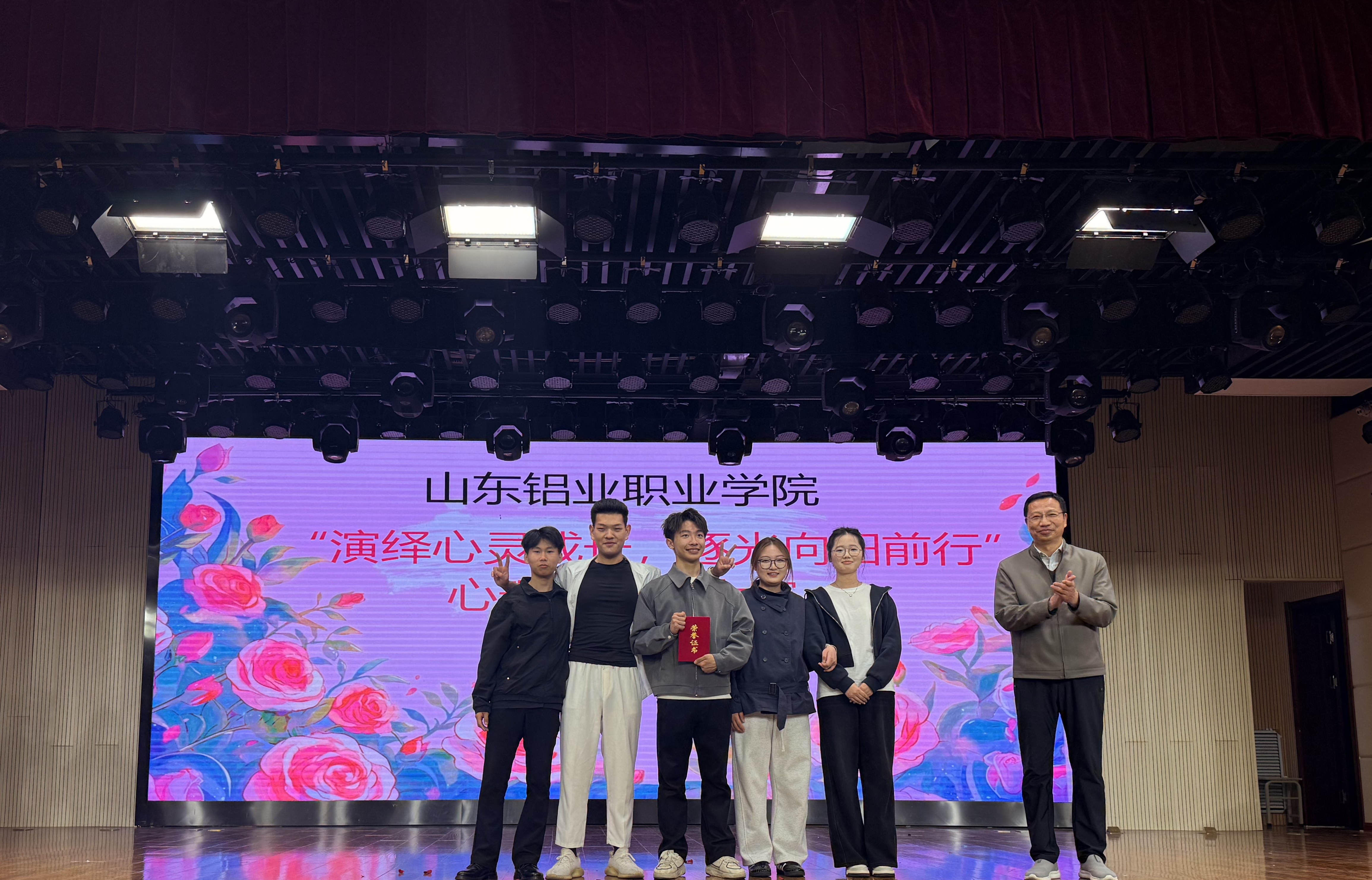 蓝狮在线测速网址