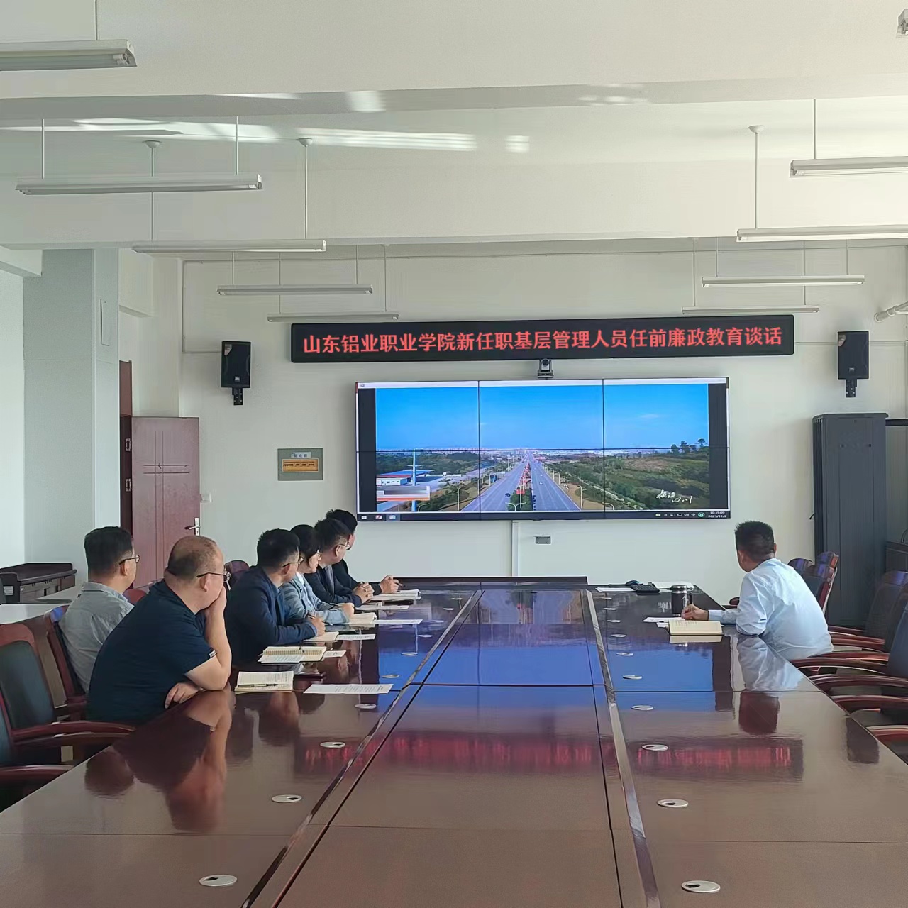 4.jpg 蓝狮在线测速网址