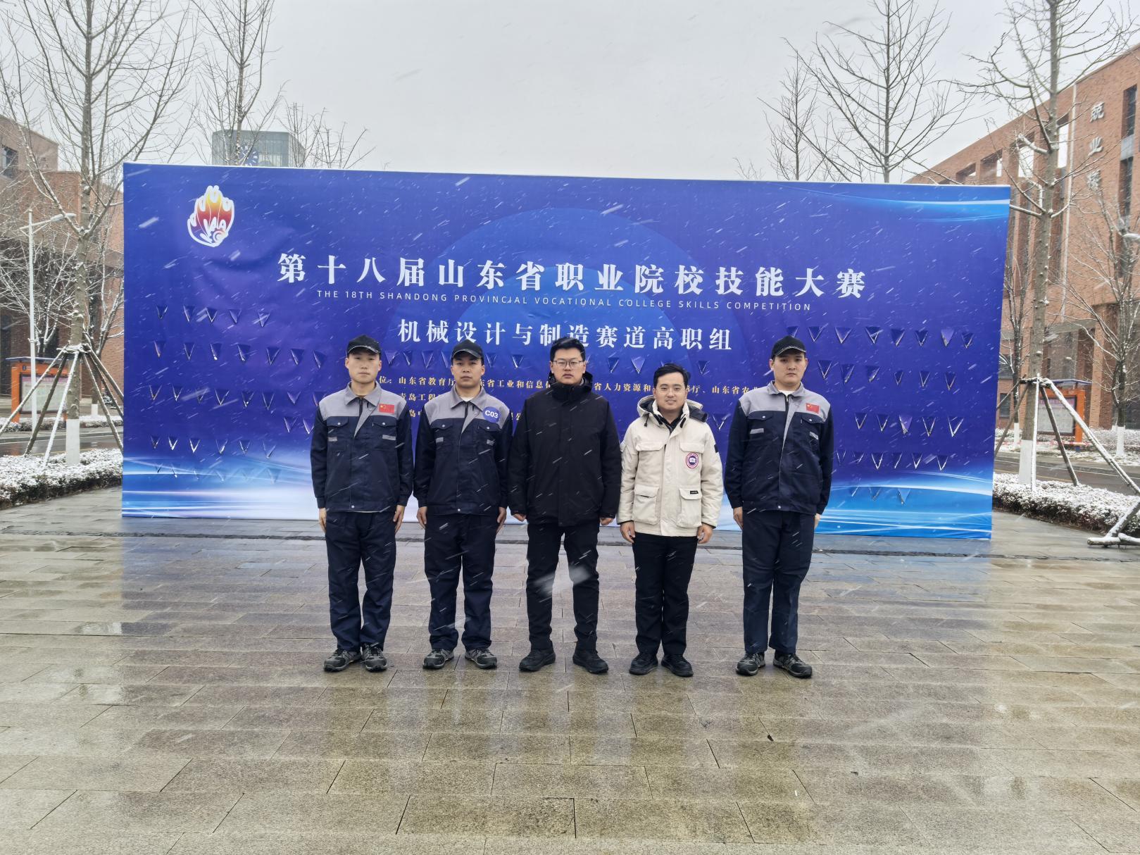 蓝狮在线测速网址