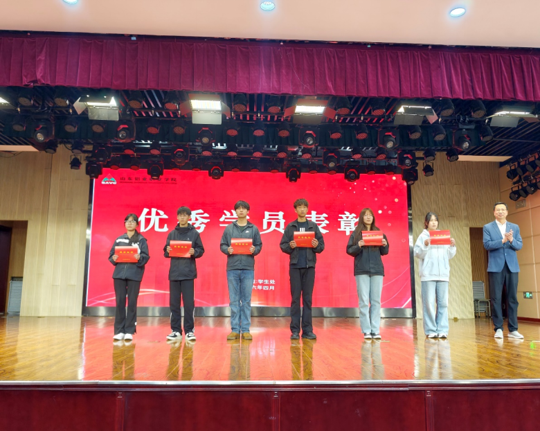 蓝狮在线测速网址