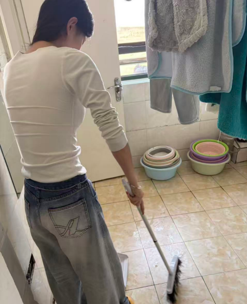 image.png 蓝狮在线测速网址