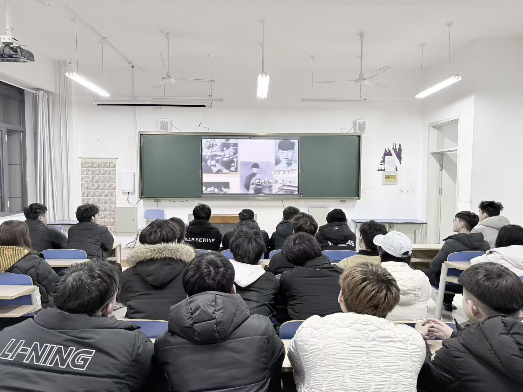 蓝狮在线测速网址