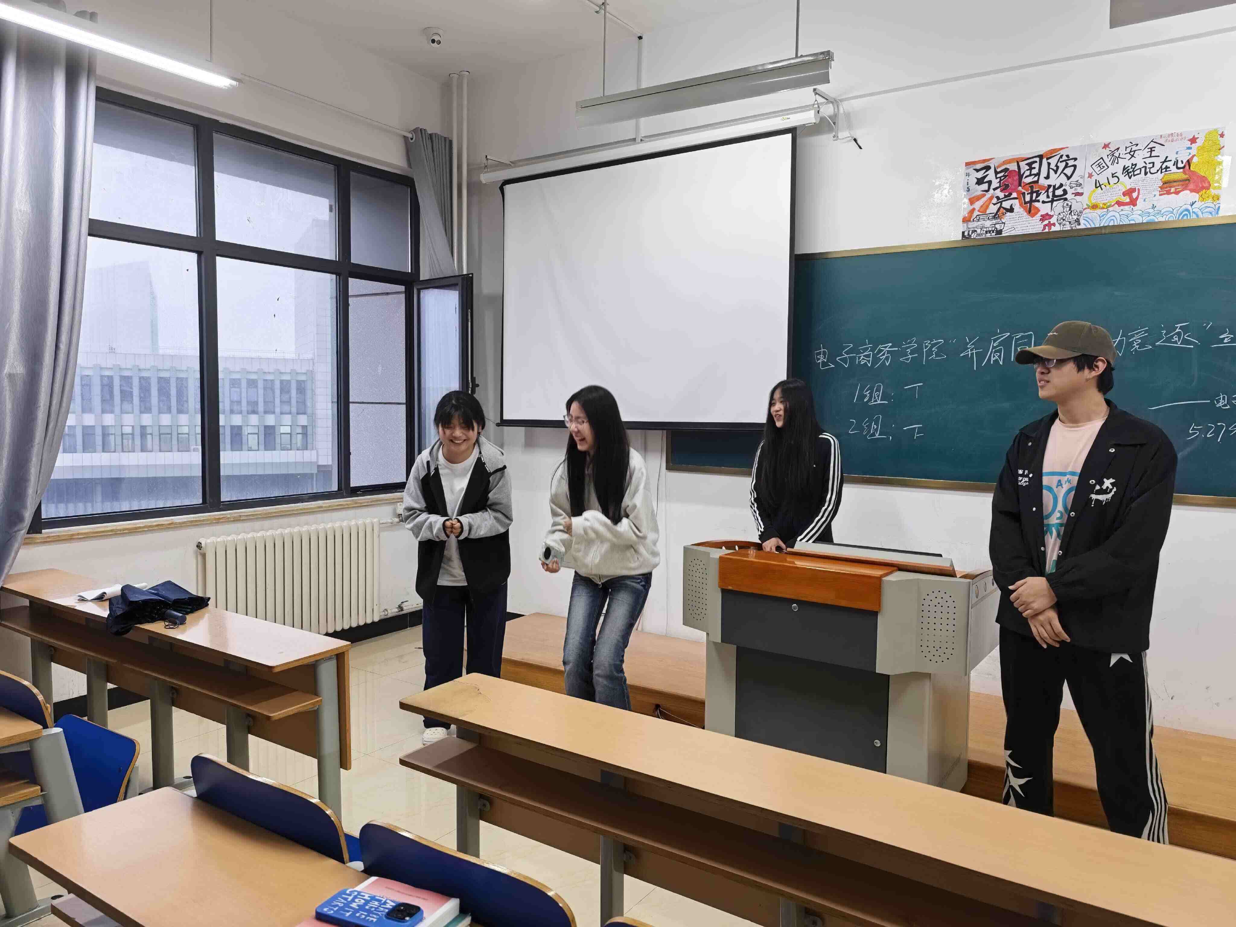 蓝狮在线测速网址