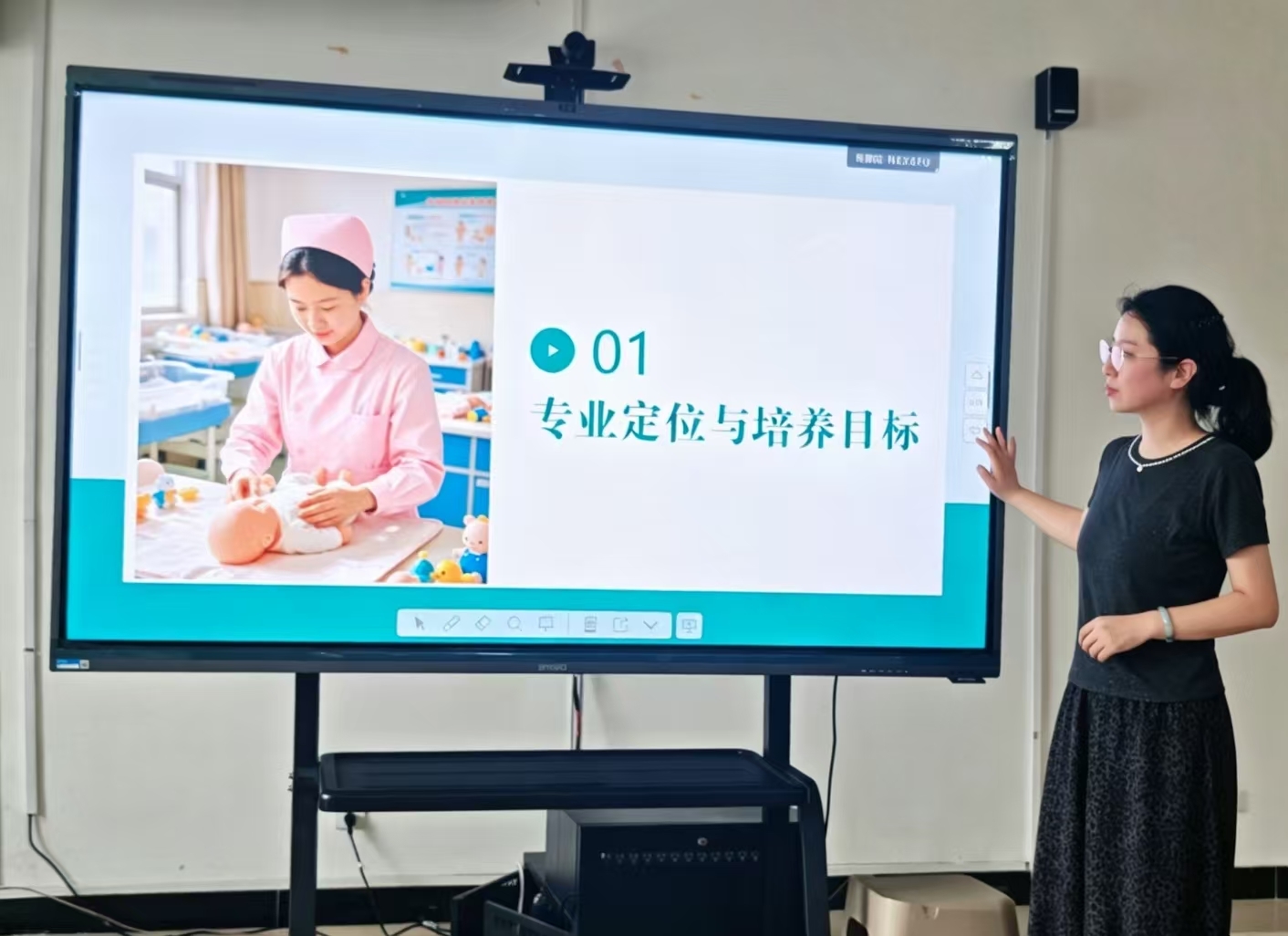 3.jpg 蓝狮在线测速网址