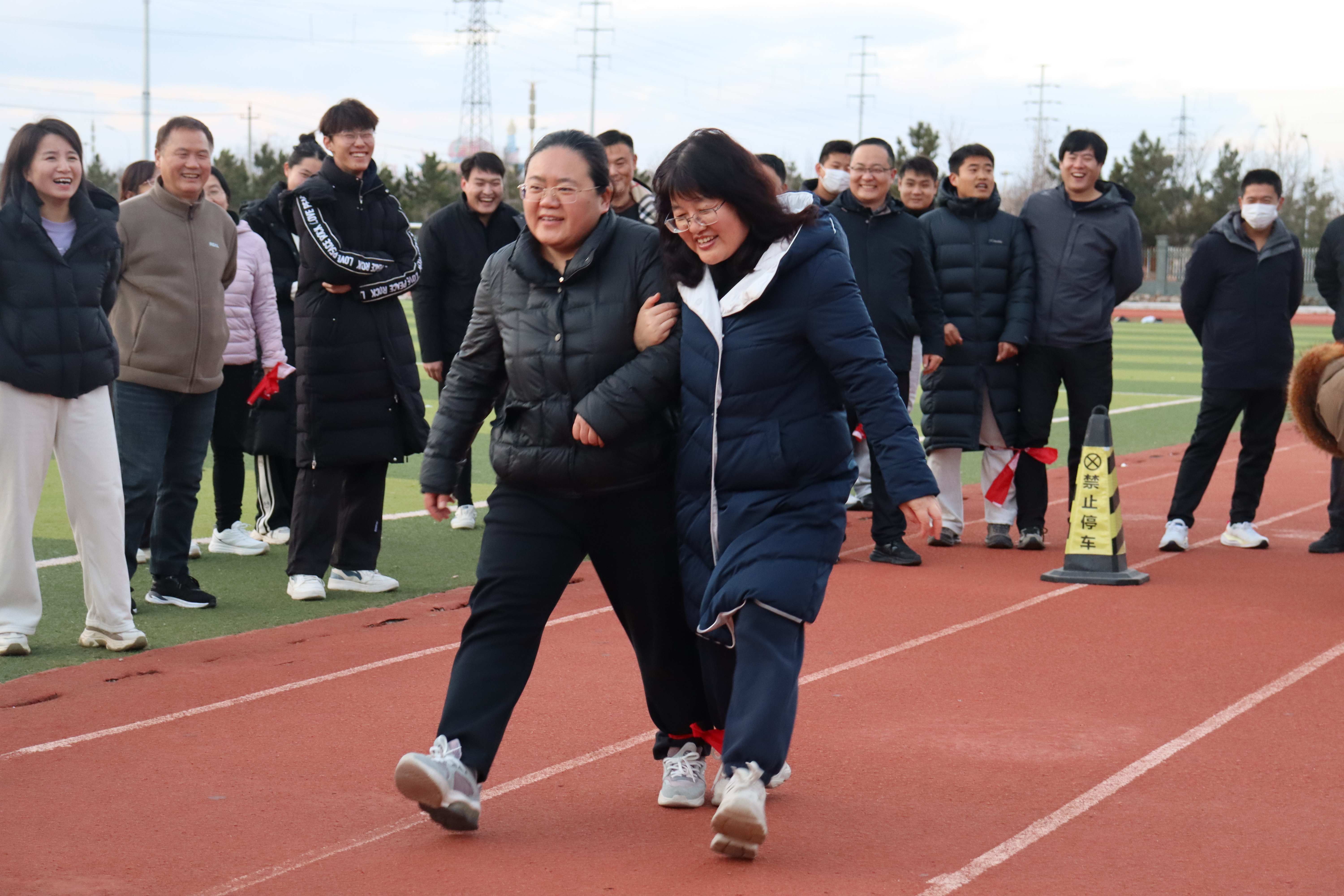 蓝狮在线测速网址