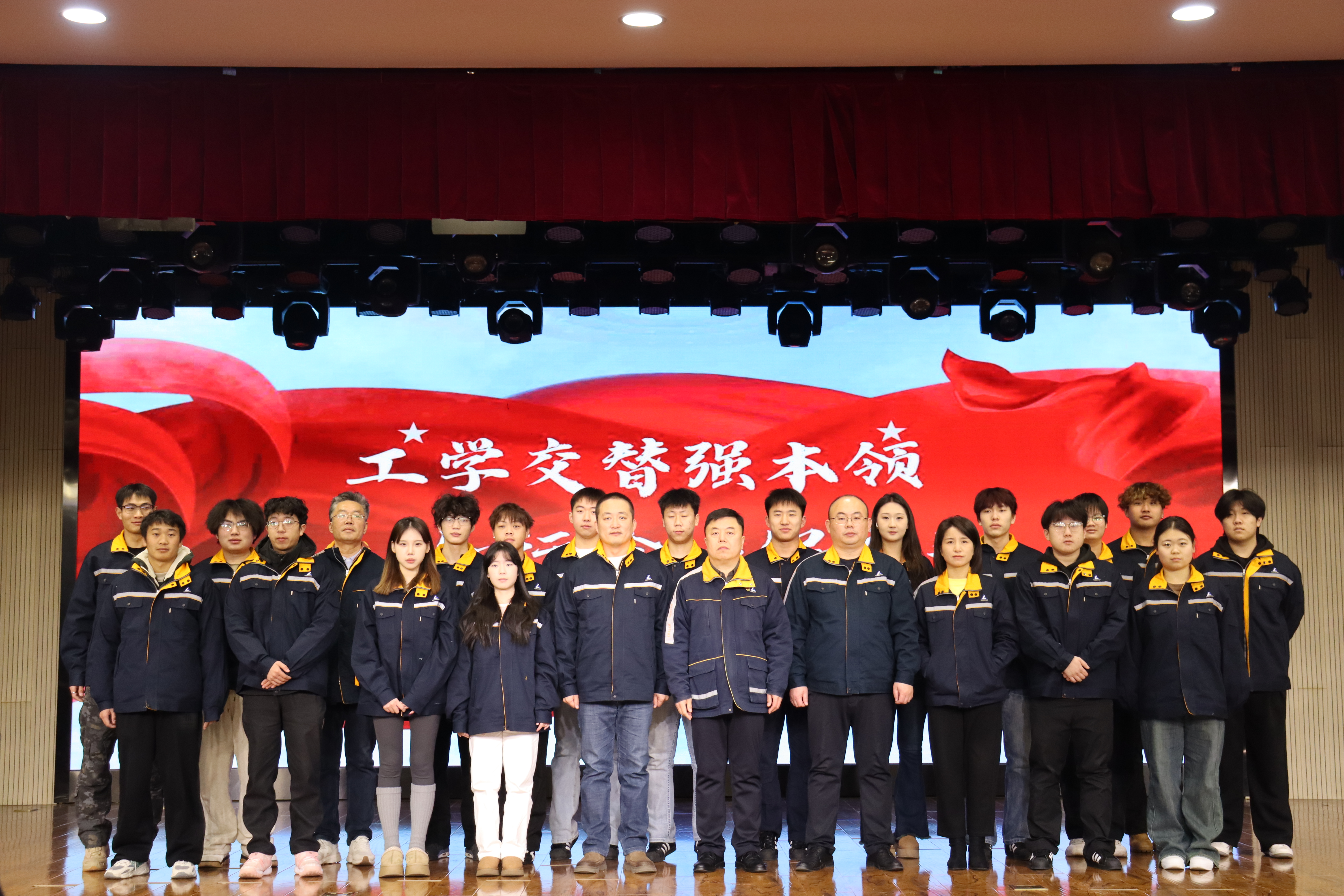 蓝狮在线测速网址