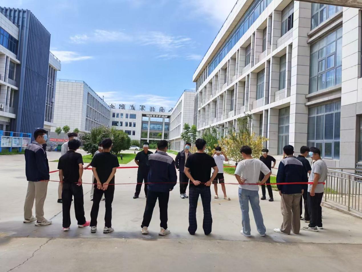 蓝狮在线测速网址
